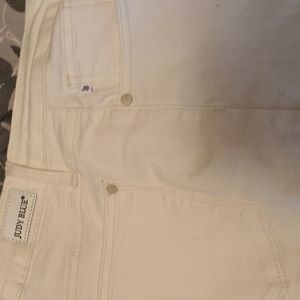 Judy Blue White Boyfriend Jeans